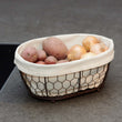 Laden Sie das Bild in den Galerie-Viewer, Modernes Brotkörbchen // Drahtkorb Vintage Design // Metalldraht / Baumwolle // 28 x 19,5 x 11,5 cm