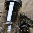 Laden Sie das Bild in den Galerie-Viewer, Teebereiter mit Henkel // 300 ml // 100% dicht // Tee-Glas doppelwandig - CALUTEA